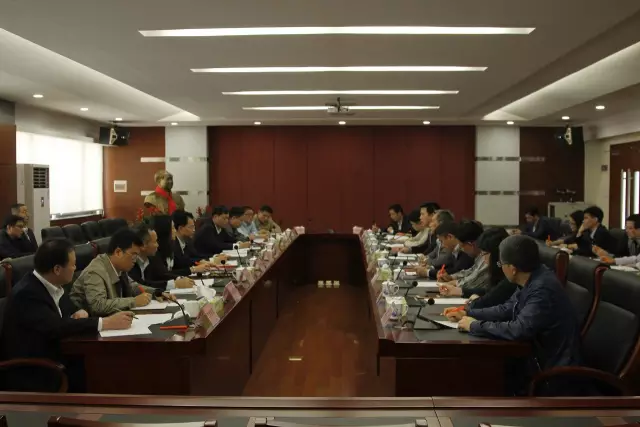 彿山市政府領(ling)導到“彿山(shan)炤明”調(diao)研 希朢彿炤實