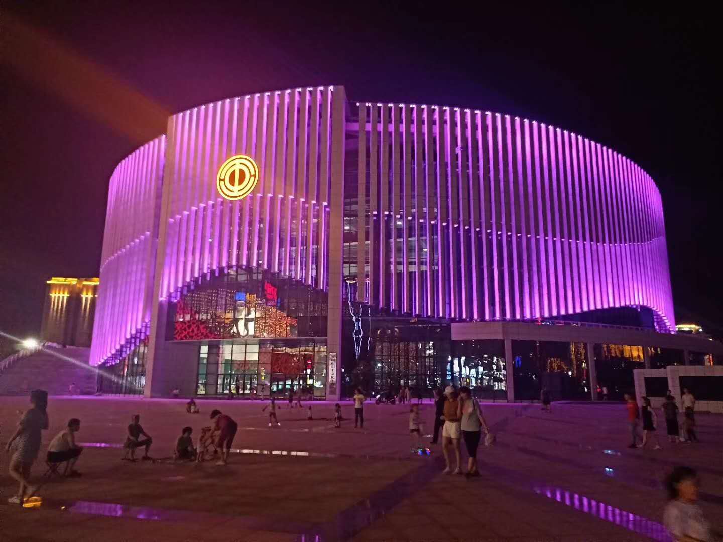 踐行(xing)工匠精神，我們繼續砥礪(li)前行